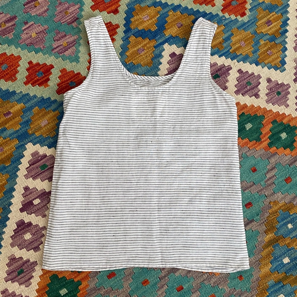 Notperfectlinen Porto tank s/m striped EUC
